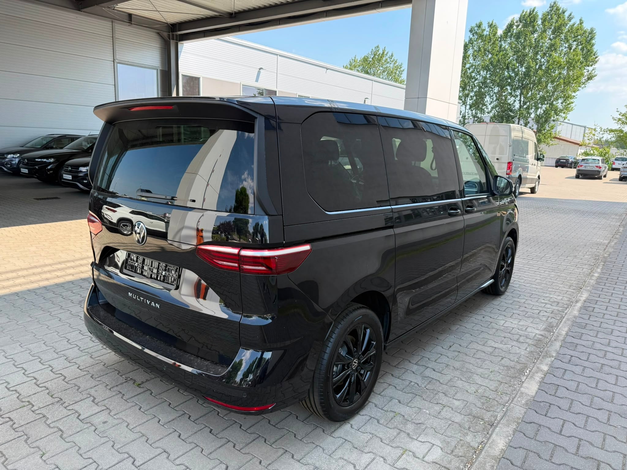 VW T7 Multivan Full options 2.0 tdi 150 DSG-7 sans aucun malus