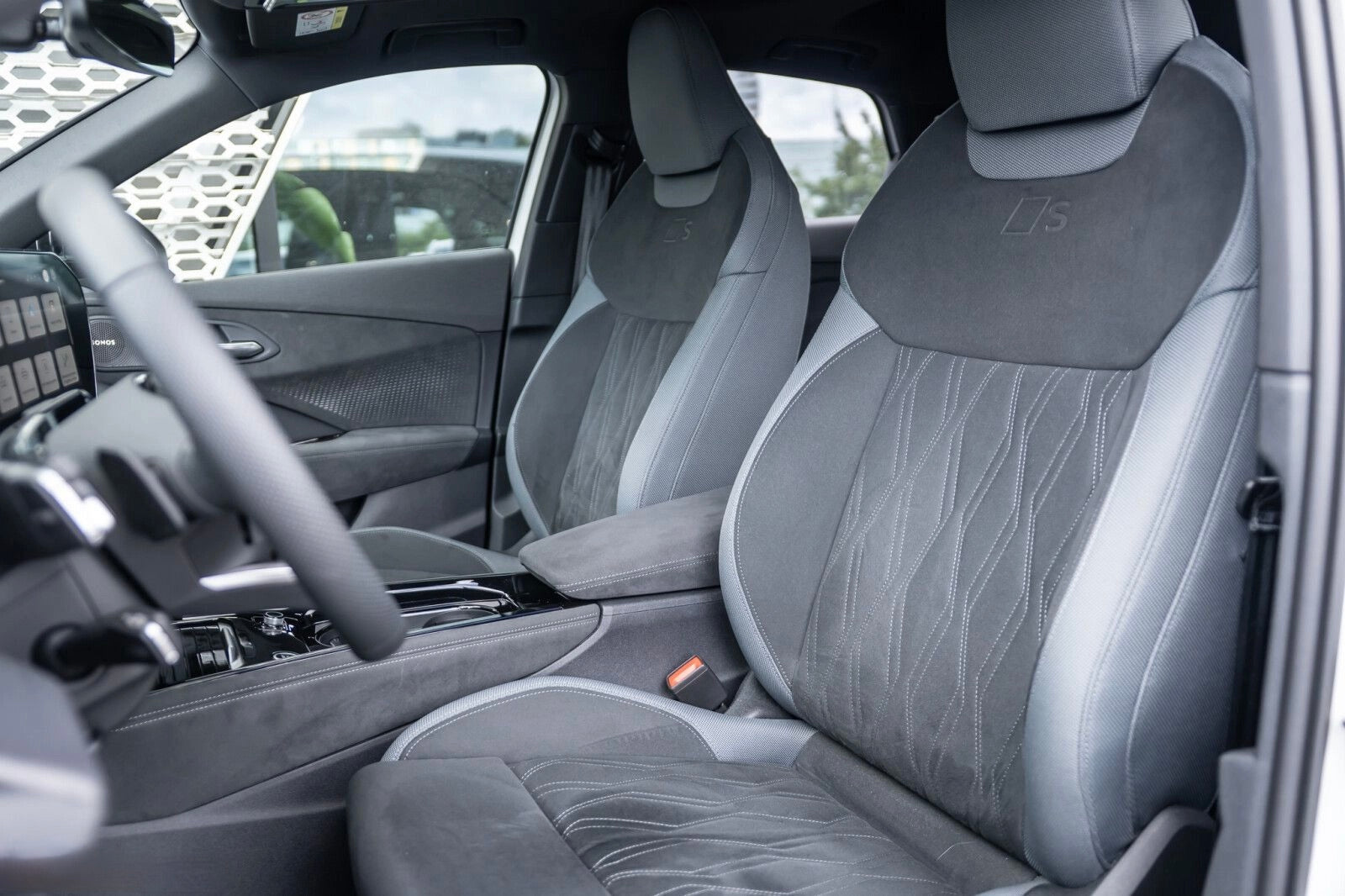 Nouveau Audi Q3 Sportback eHybrid 272ch S-Line full Options