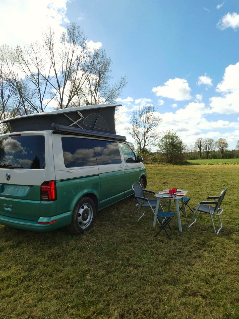 Volkswagen T6.1 CALIFORNIA Beach Camper Bulli 2023