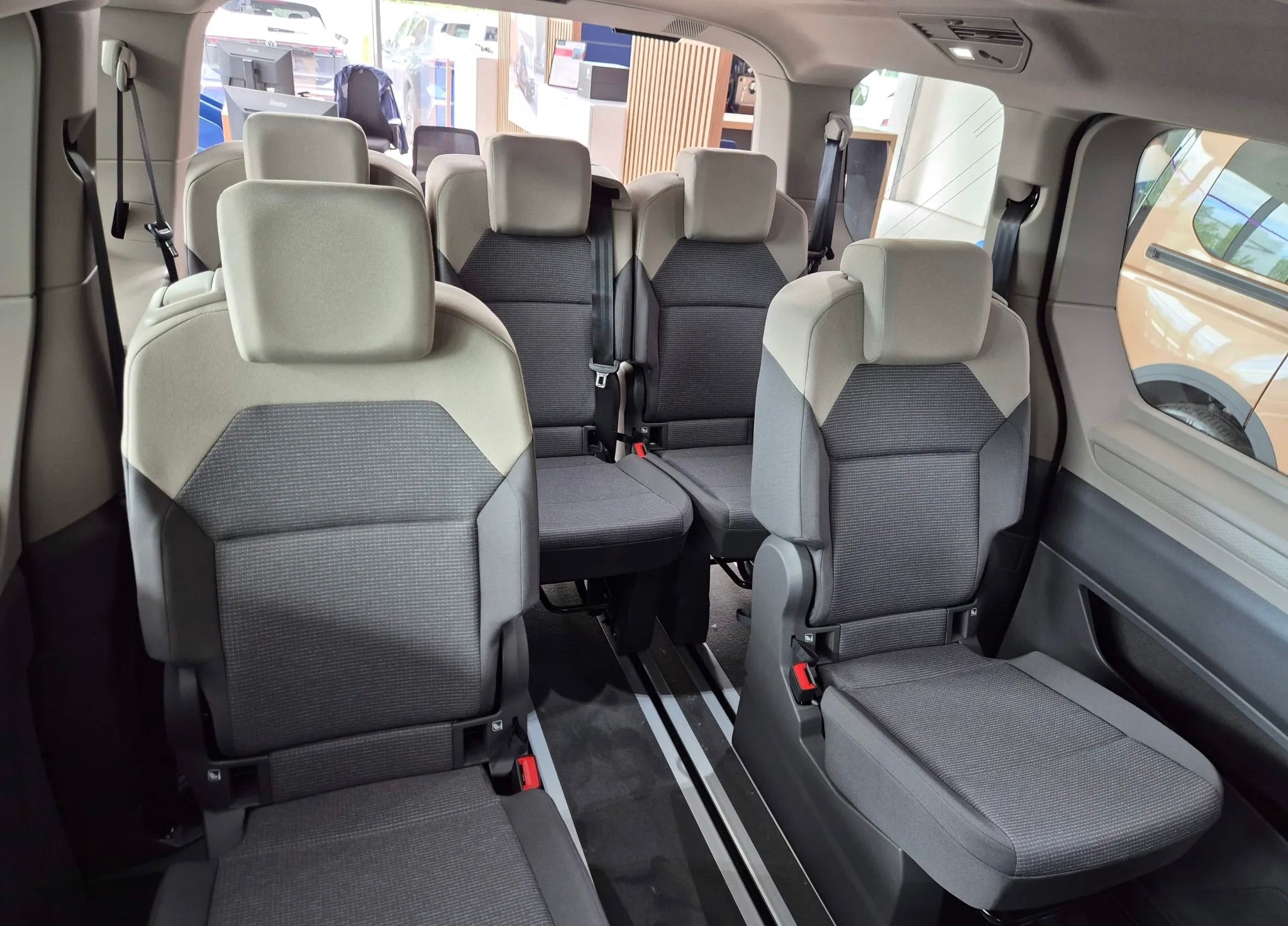 Nouveau VW T7 Multivan L1  2.0 Tdi 150cg DSG-7 sans aucun malus en 7 places