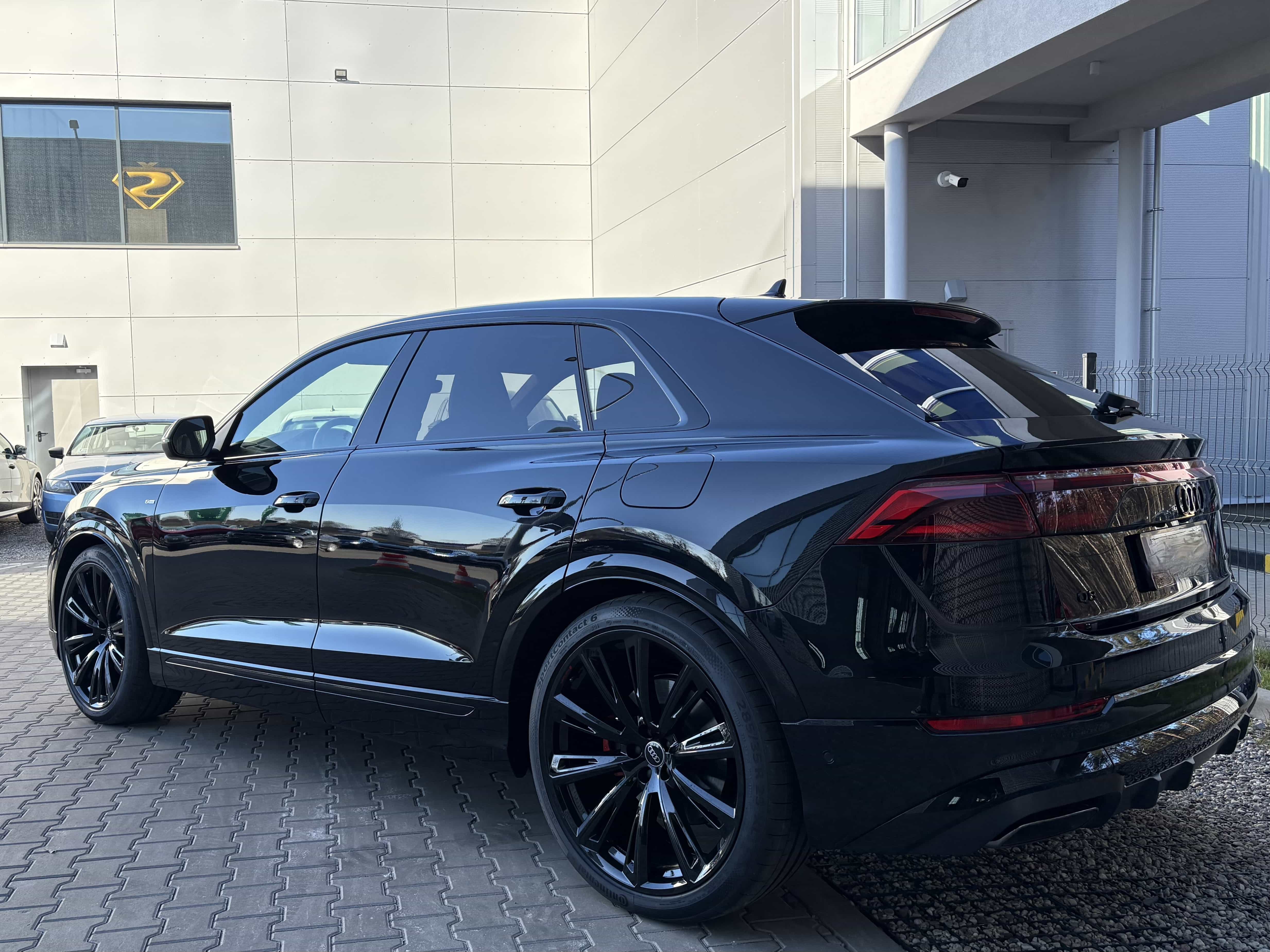 Nouveau Audi Q8 Competition 490ch TFSI e Hybride rechargeable Quattro