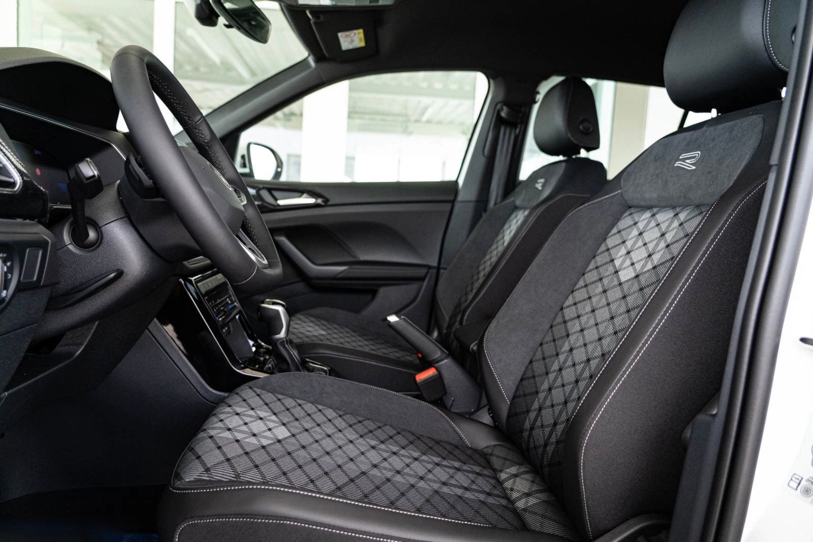 Volkswagen T-Cross R-line 1.5 tsi 150ch DSG-7 Courtierautomobile