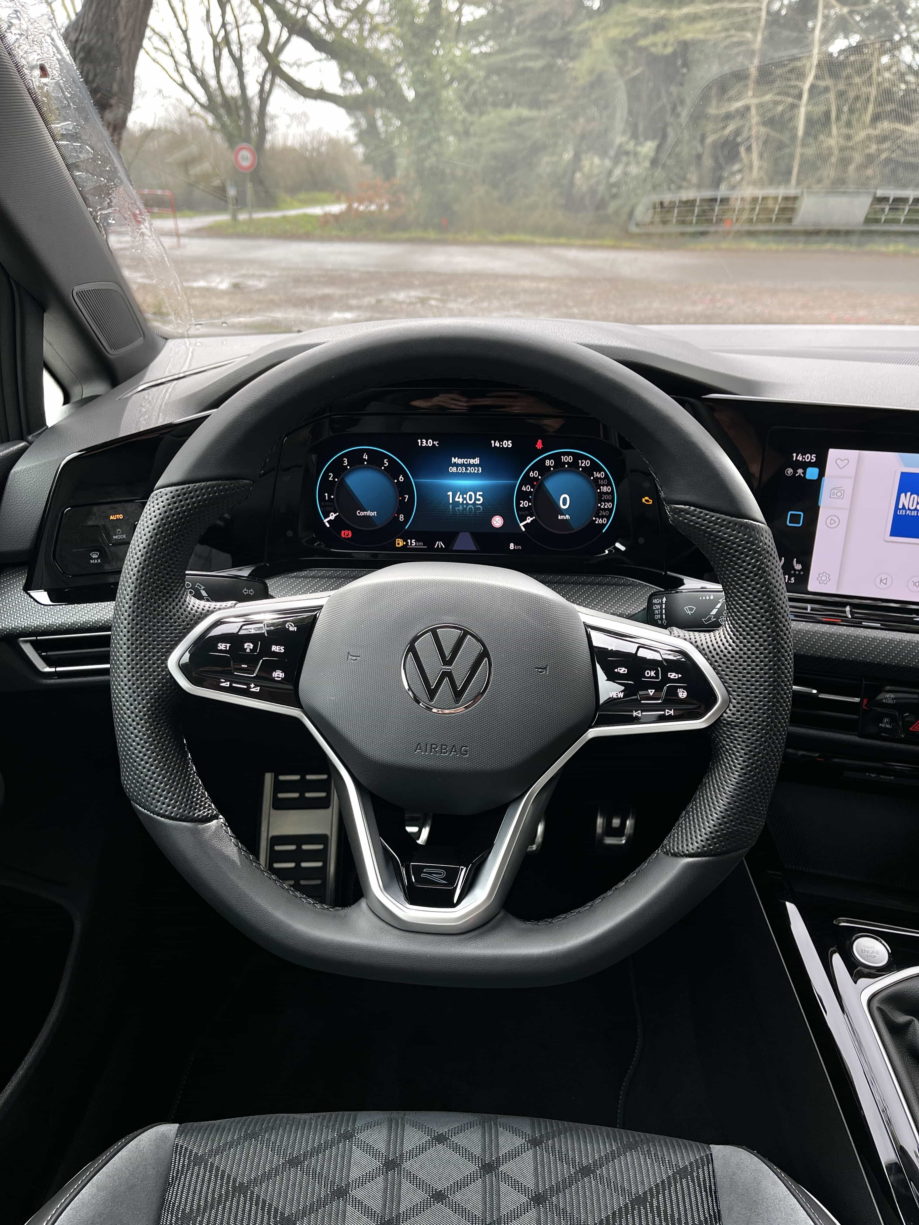 Volkswagen Golf 8 Tsi 150ch R-Line Courtierautomobile