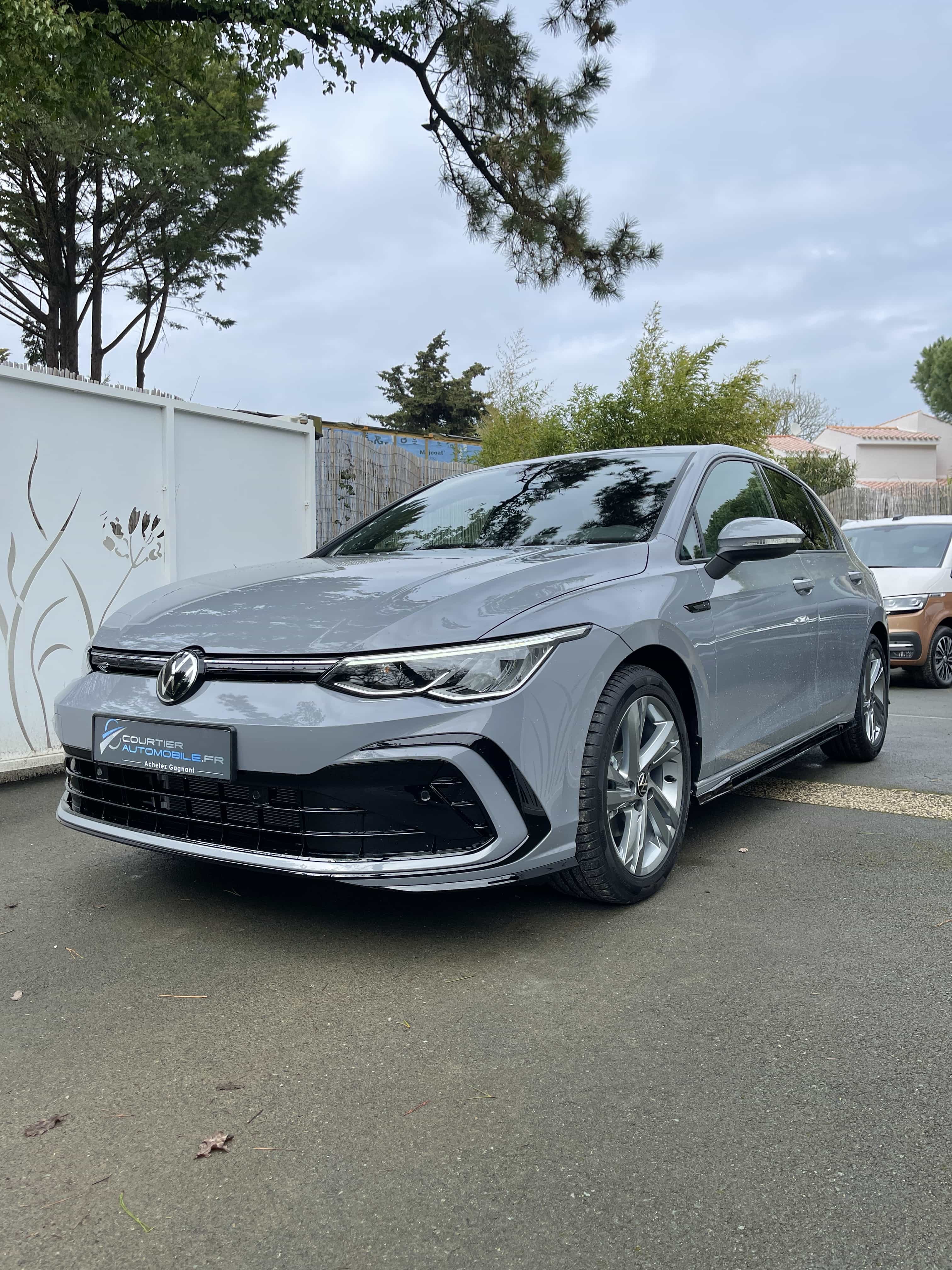 Volkswagen Golf 8 Tsi 150ch R-Line Courtierautomobile