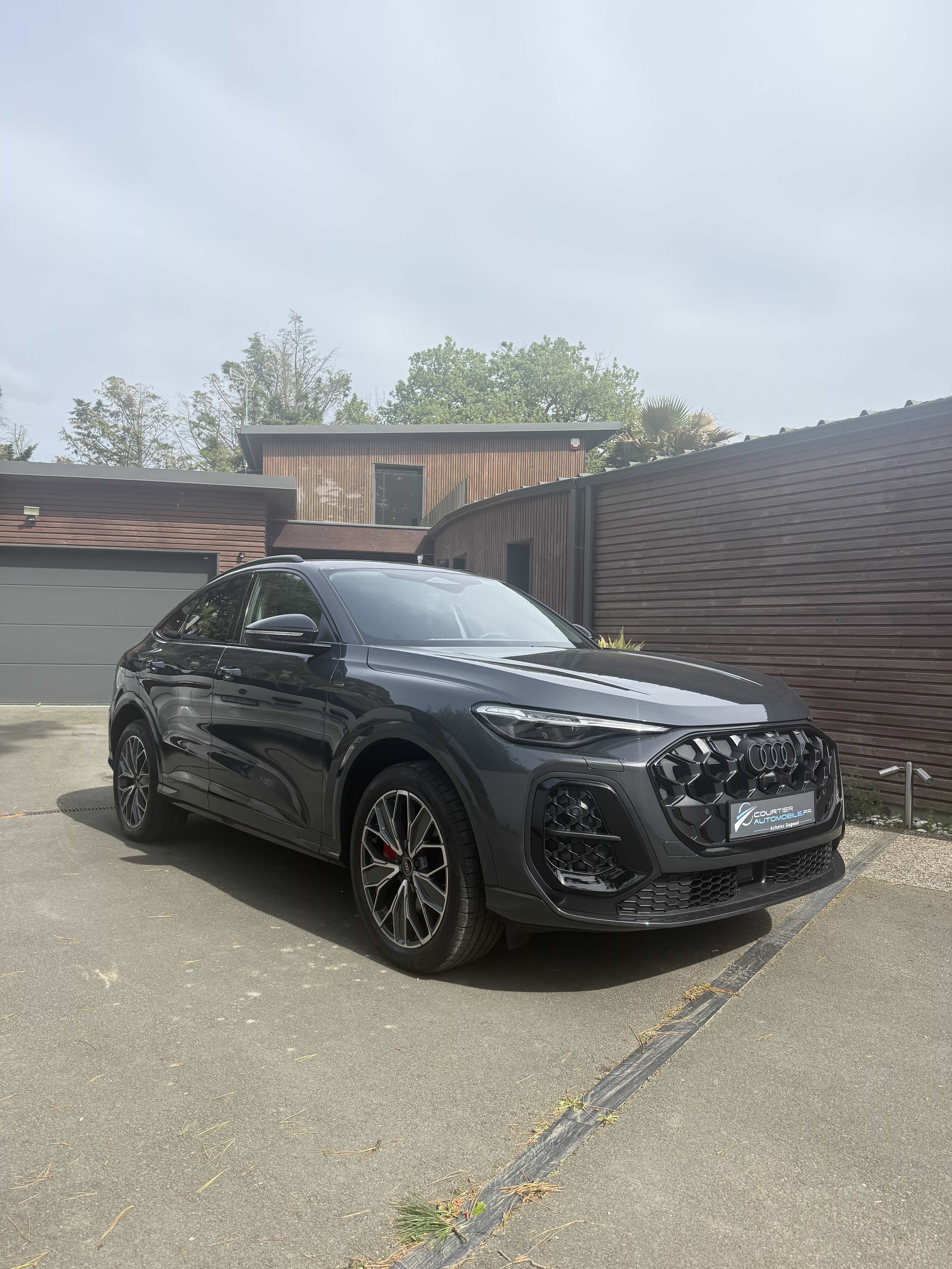 Nouvelle Audi Q5 Sportback S-Line TFSI eHybrid 299ch Quattro S-Tronic