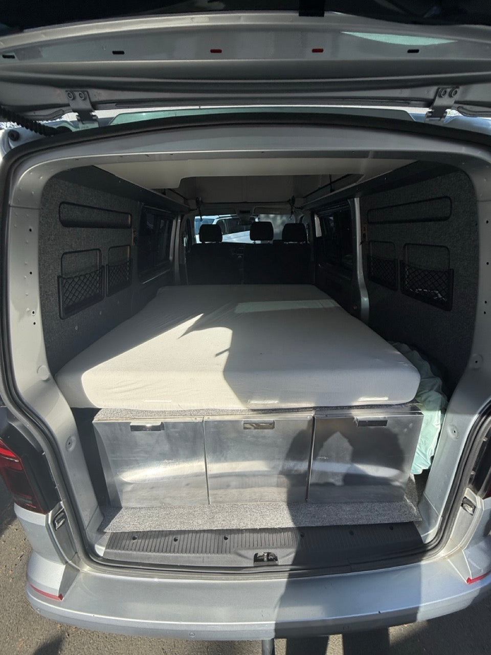 Volkswagen T6.1 Transporter Edition Bulli