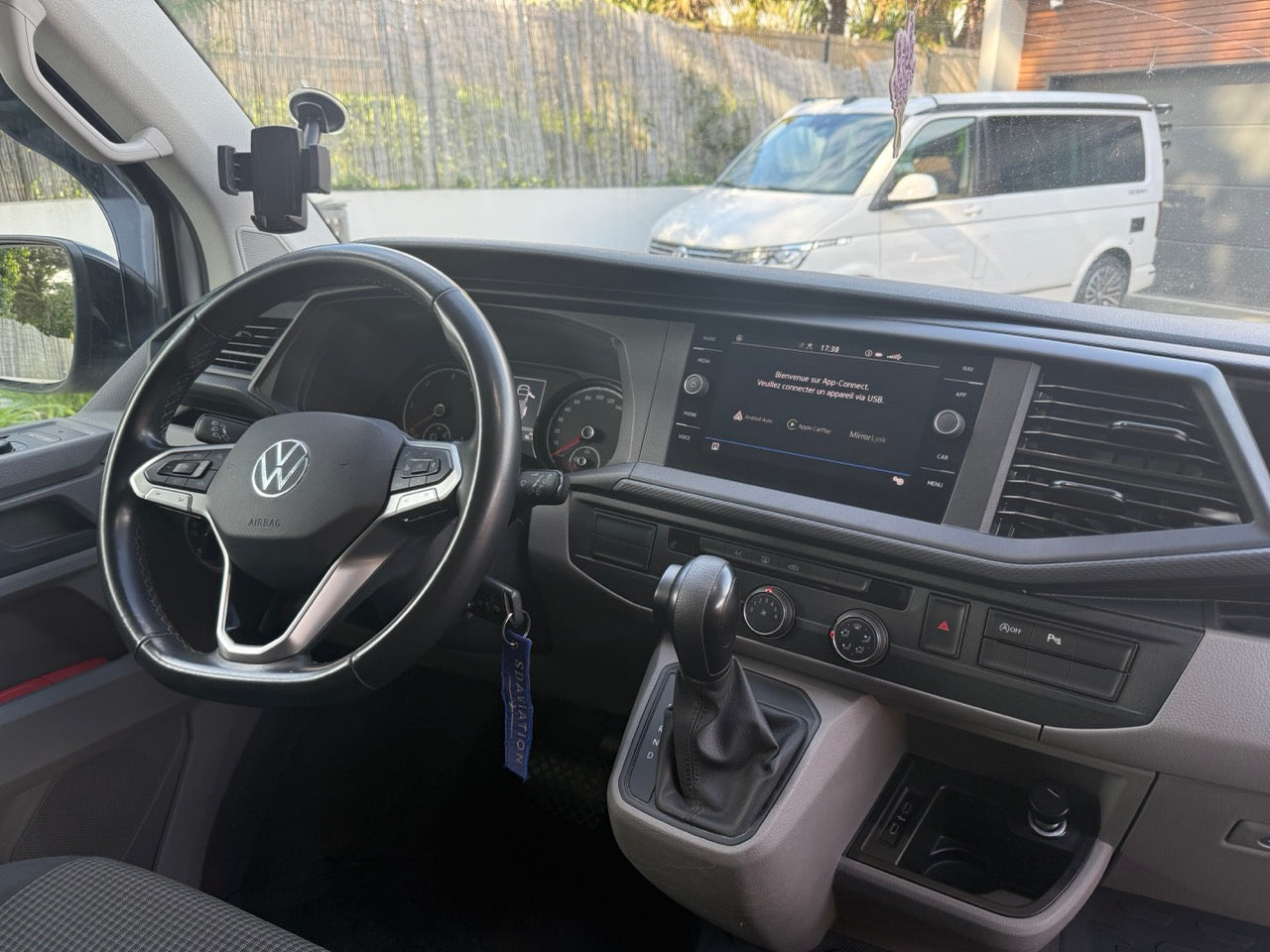 Volkswagen T6.1 Transporter Edition Bulli