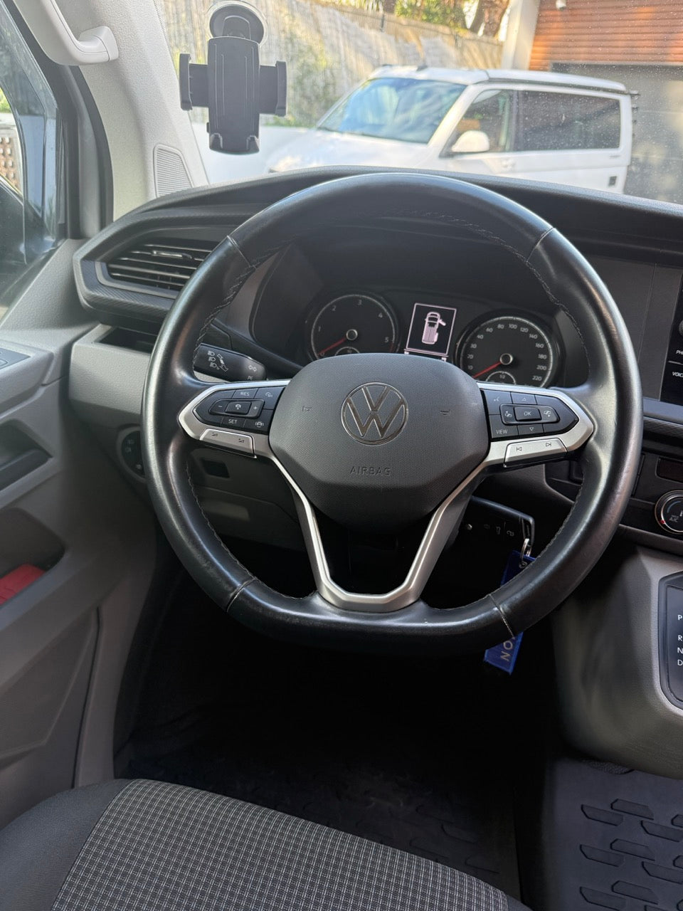 Volkswagen T6.1 Transporter Edition Bulli