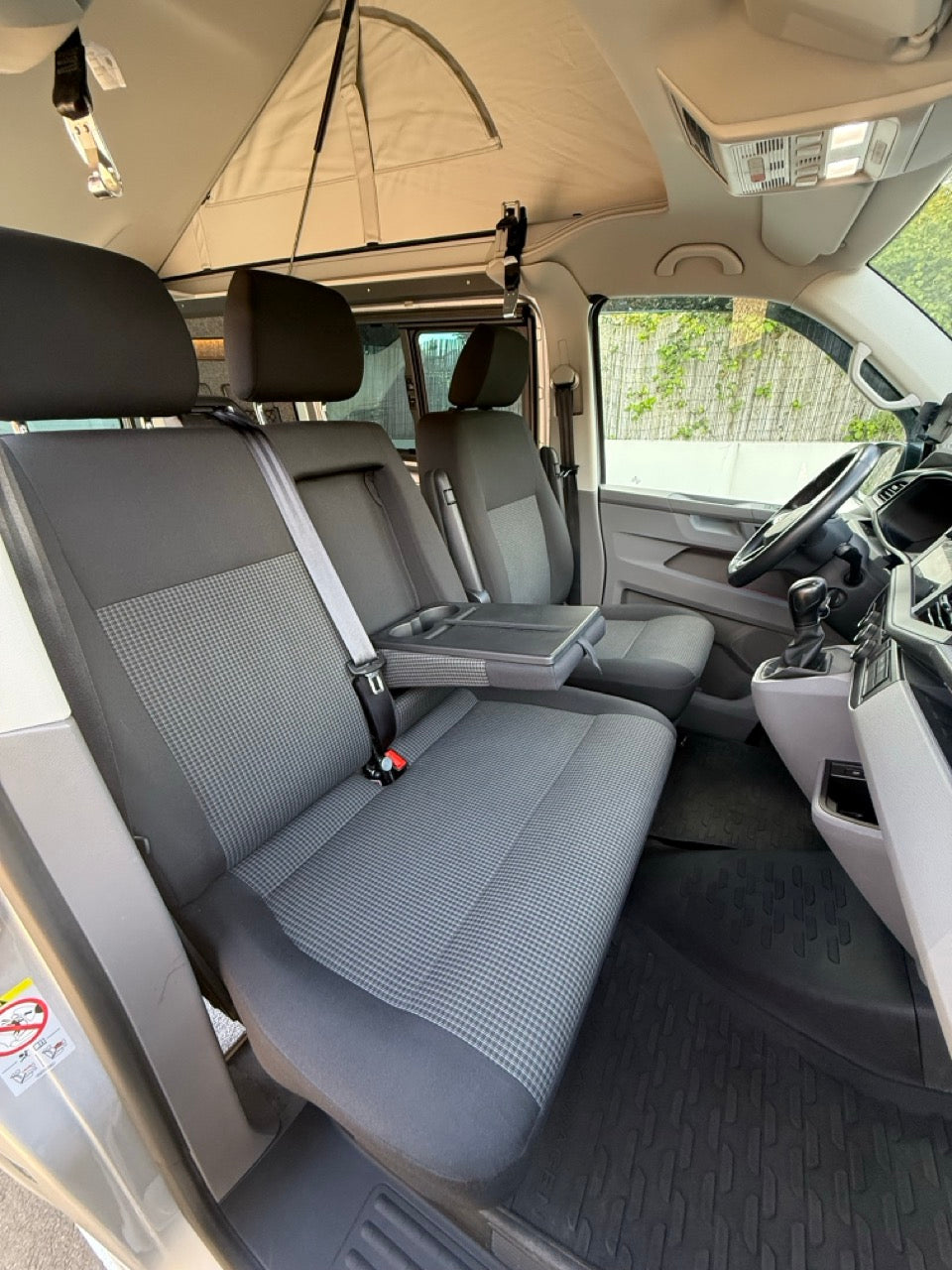 Volkswagen T6.1 Transporter Edition Bulli