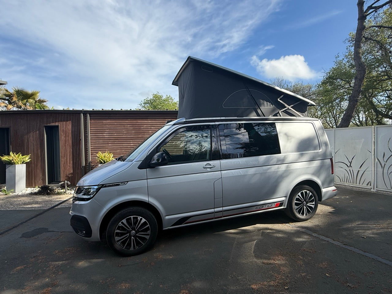 Volkswagen T6.1 Transporter Edition Bulli